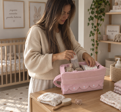 Bolso Maternal Rosa Piqué para Carrito | Elegante, Amplio y Práctico | BabyWorld