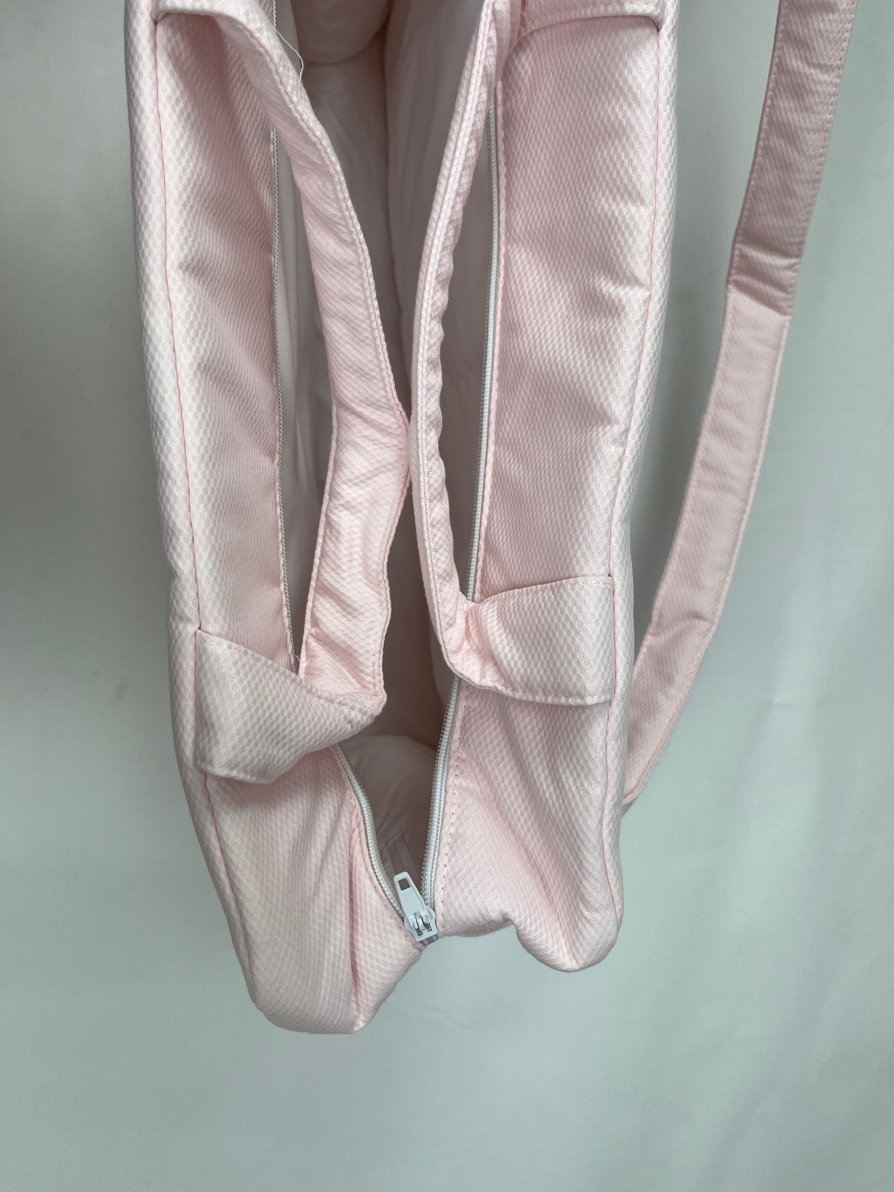 Bolso Maternal Rosa Piqué para Carrito | Elegante, Amplio y Práctico | BabyWorld